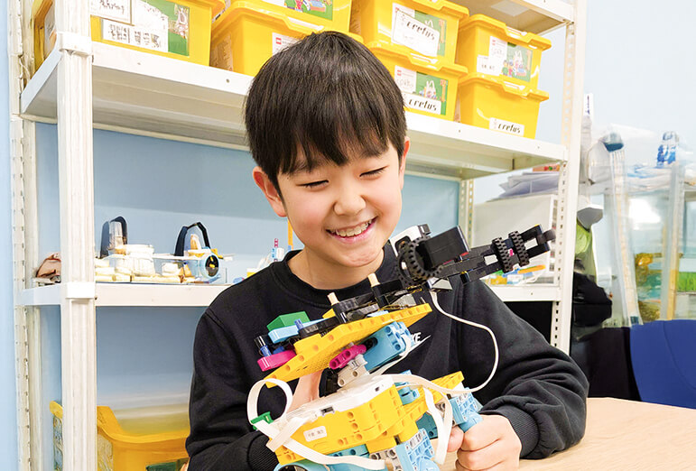 年長▶︎小6│創造性を育てる クレファスコース